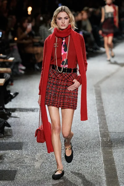 Look 56